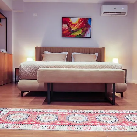 Villa313 تيرانا