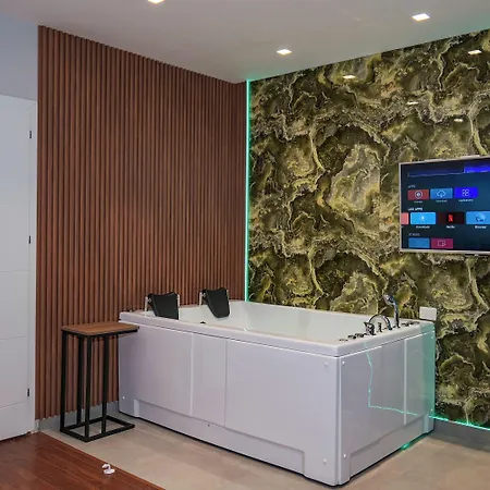 فندق Villa313 تيرانا