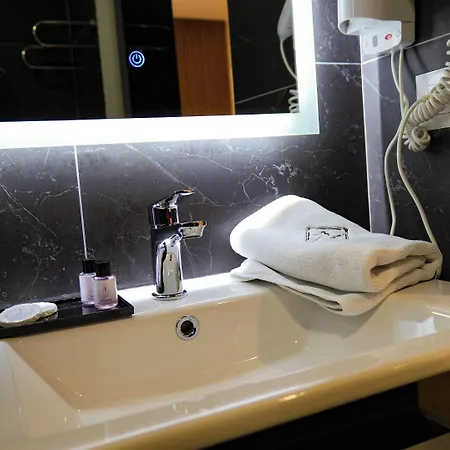 فندق Villa313 4*