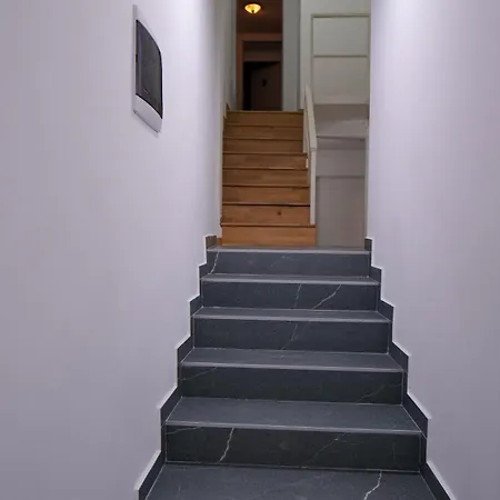 313 Hotel Tirana